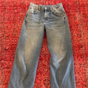 6397 Soft Mid Blue Denim Twisted Seam Jeans - Made in Italy